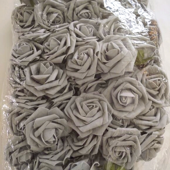 NWT GREY-Roses ROSETTE Bundle - Picture 2 of 5